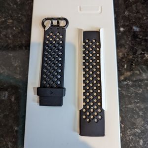 NWOT Fitbit Charge 3/4 Sport Band Black